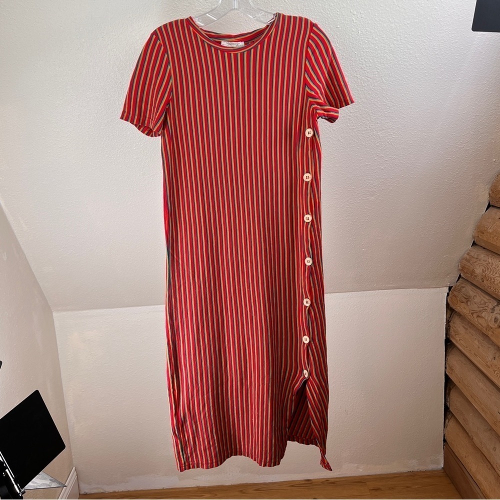 ZARA TRAFALUC Maxi Striped Tee Dress w/side buttons. Crew neck. Size 6